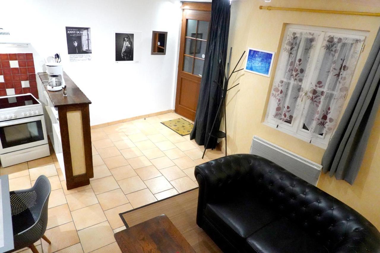 Appart' De La Collegiale Bourbon-Lancy Buitenkant foto